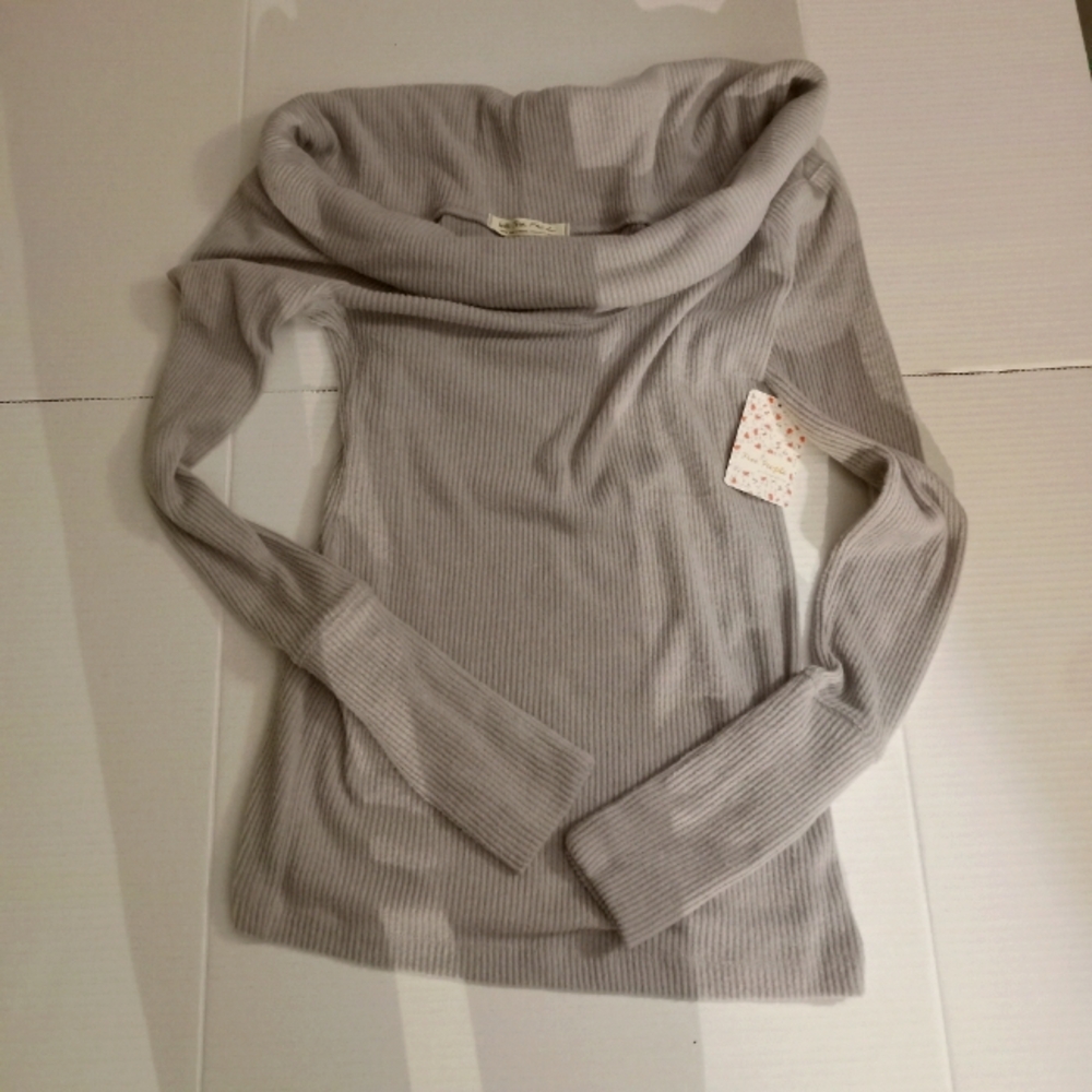 Free People Womens Large Longsleeved Off The Shoulder Top